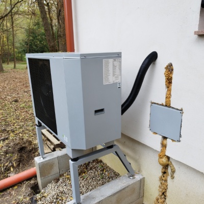 Hőszivattyú kültéri